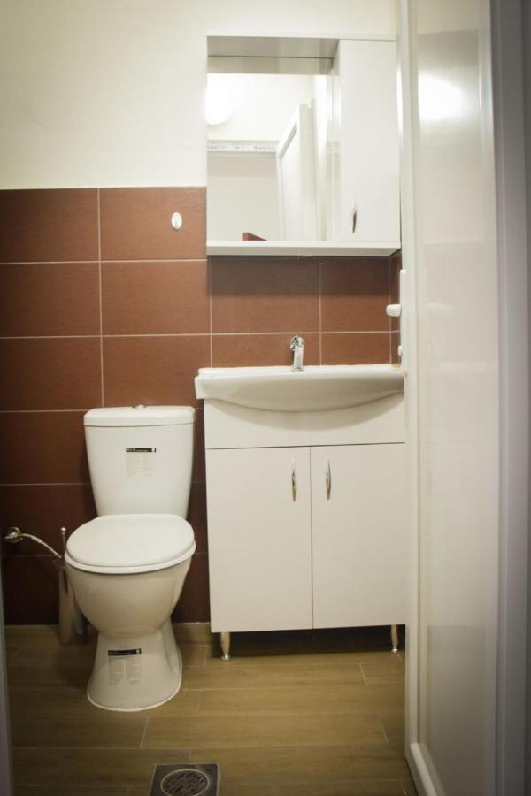 Vila Oska Vinica Экстерьер фото