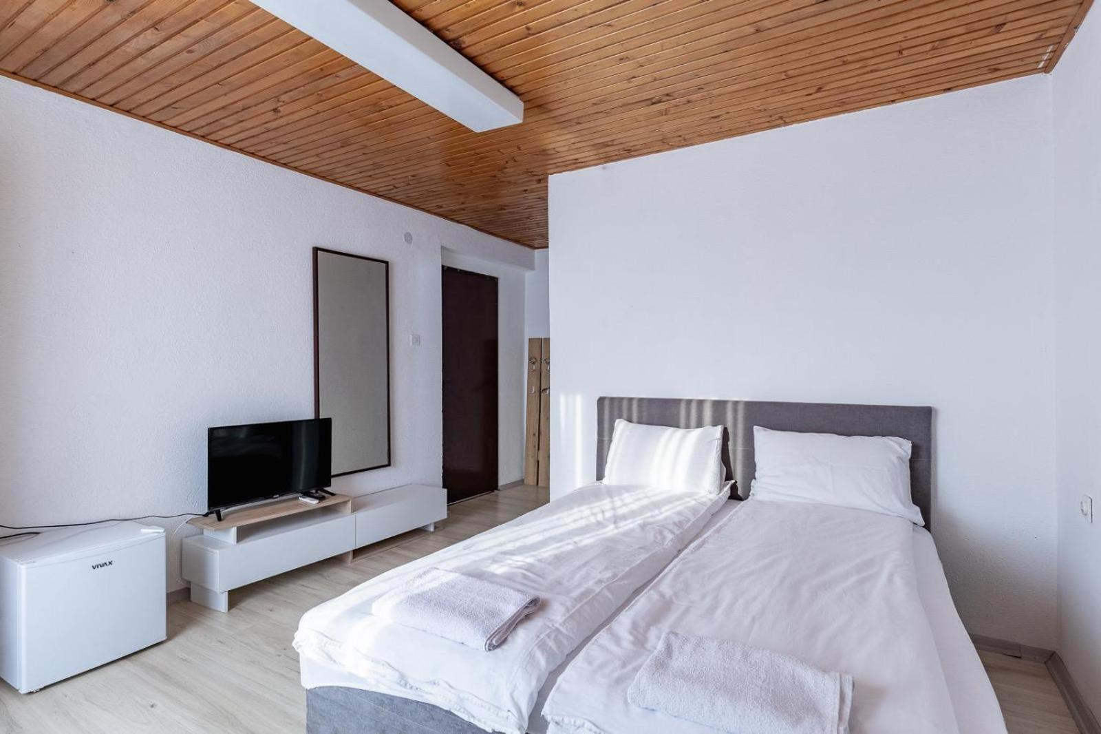 Vila Oska Vinica Экстерьер фото